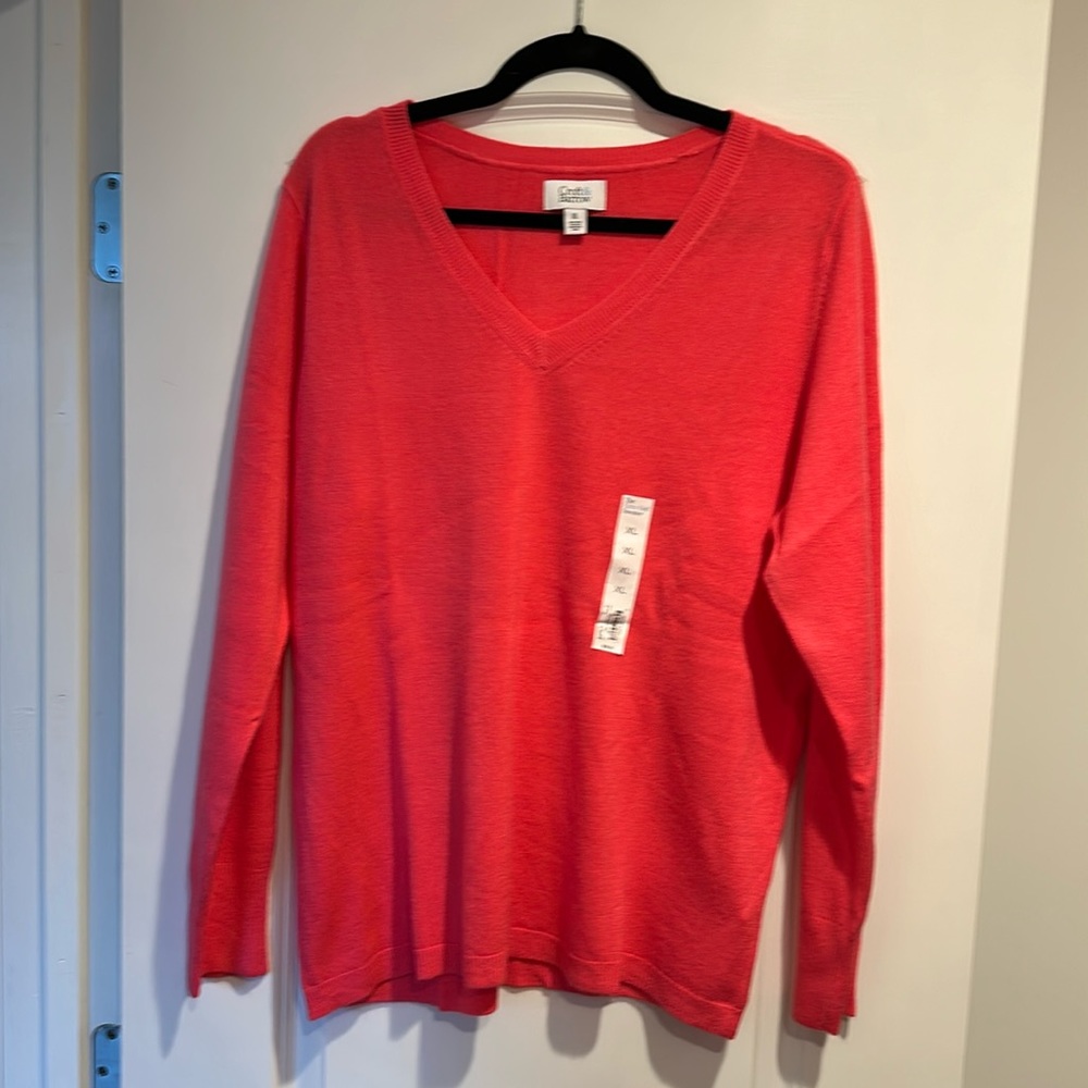 Women’s Croft and Barrow sweater